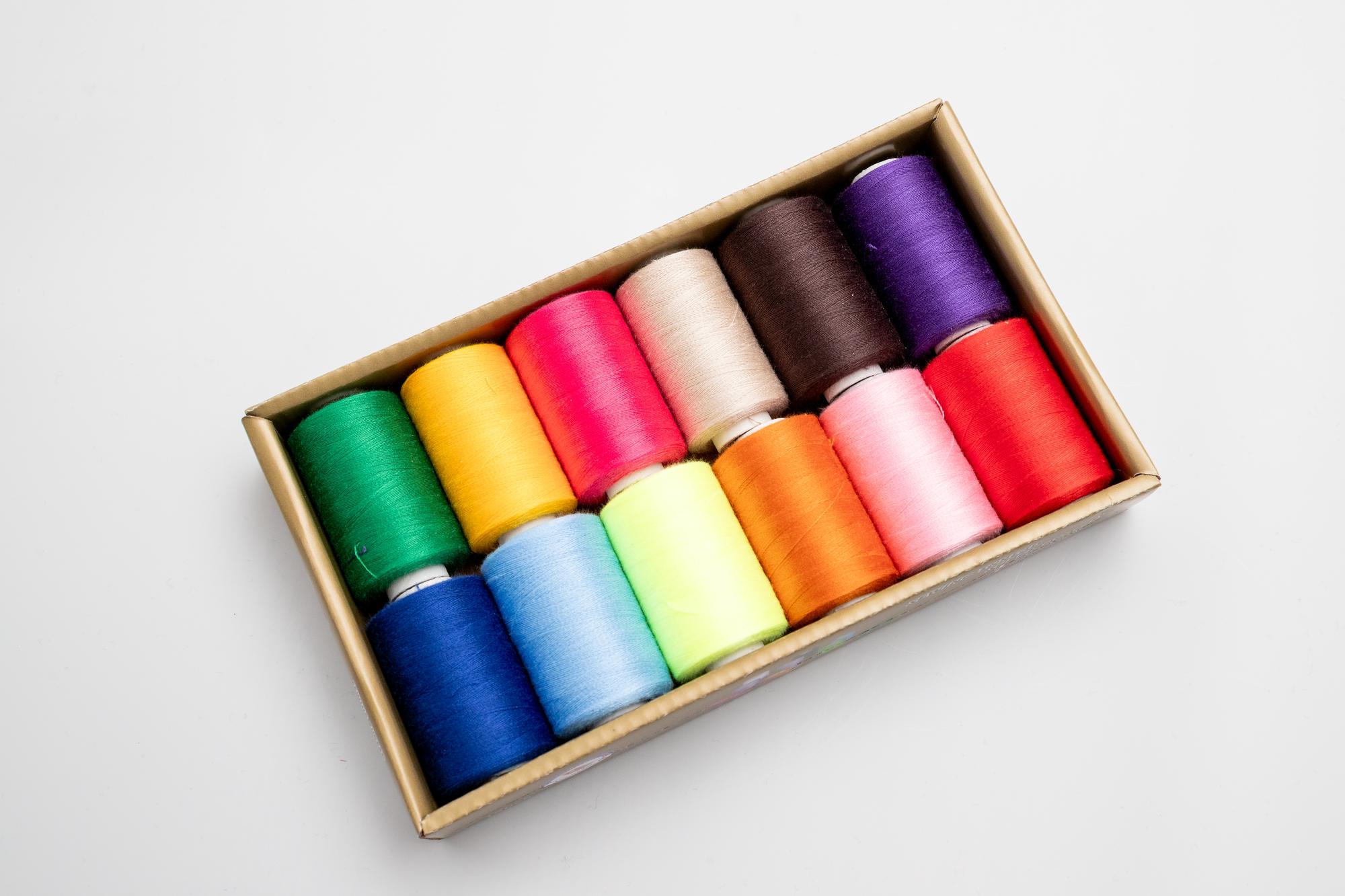 Set di kit per ricamo in scatola regalo